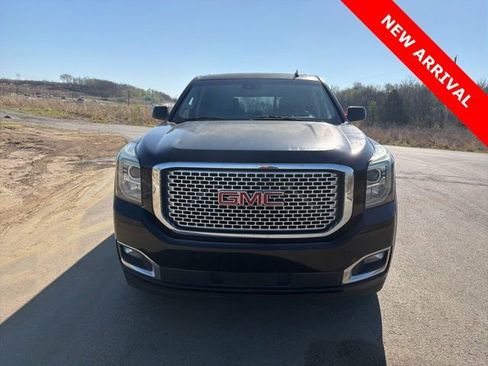 Used 2015 GMC Yukon Denali w/ Touring Package image 8