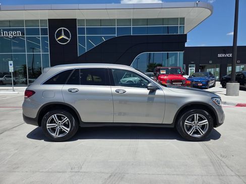 Certified 2022 Mercedes-Benz GLC 300 image 7