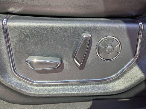 Used 2017 Ford F250 Platinum w/ Platinum Ultimate Package image 21