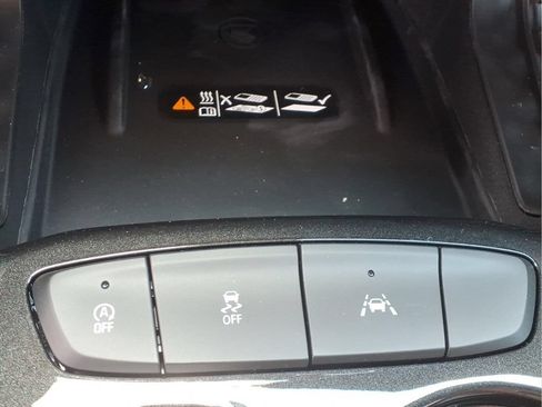 New 2026 Chevrolet TrailBlazer LT w/ Convenience Package FWD image 12