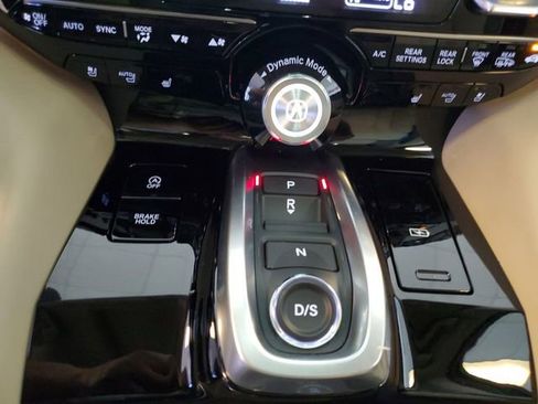 Used 2023 Acura MDX SH-AWD w/ Advance Package image 20