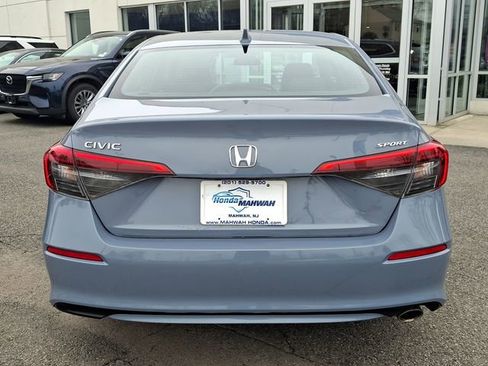 Used 2022 Honda Civic Sport image 5