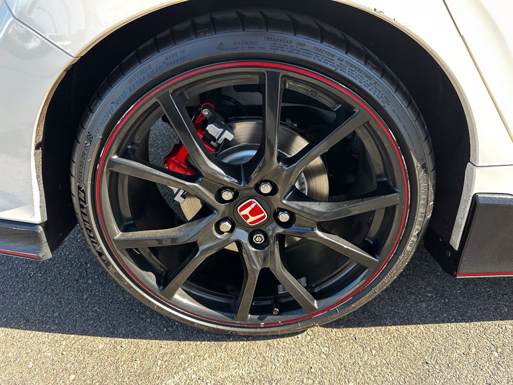 Used 2019 Honda Civic Type R image 12
