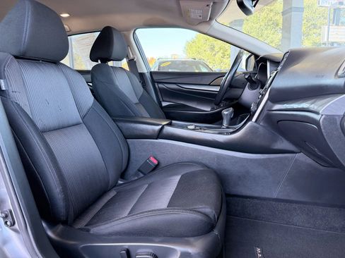 Used 2018 Nissan Maxima 3.5 S image 15