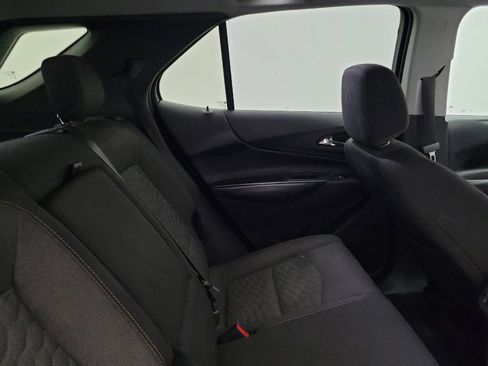 Used 2018 Chevrolet Equinox LT w/ Redline Edition image 19