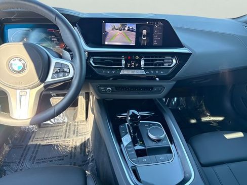 Used 2025 BMW Z4 sDrive30i w/ Premium Package image 17