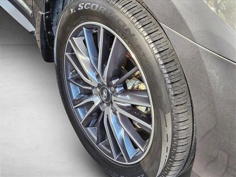 Used 2018 INFINITI QX60 FWD w/ Premium Plus Package image 5