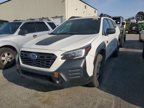 Used 2022 Subaru Outback Wilderness image 3