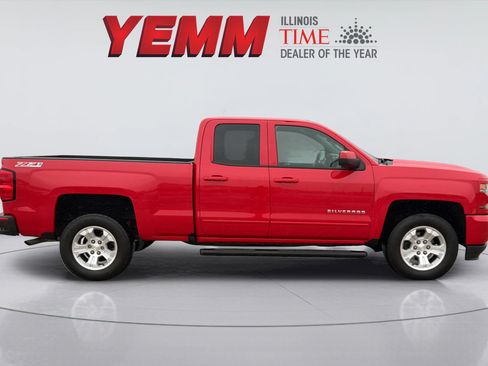 Used 2017 Chevrolet Silverado 1500 LT w/ All Star Edition AWD/4WD image 9
