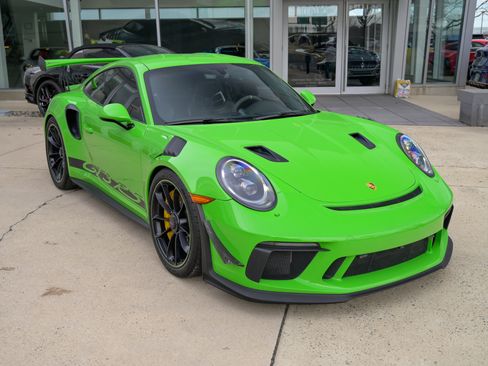 Used 2019 Porsche 911 GT3 RS image 3