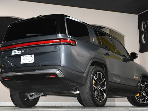 Used 2022 Rivian R1S Launch Edition image 85