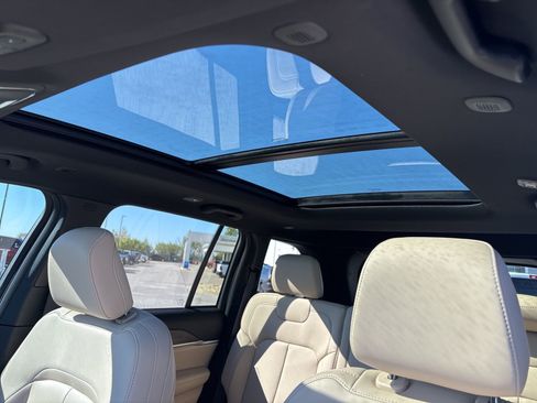 New 2025 Jeep Grand Cherokee Limited image 10