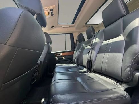 Used 2016 Land Rover LR4 HSE AWD/4WD image 20