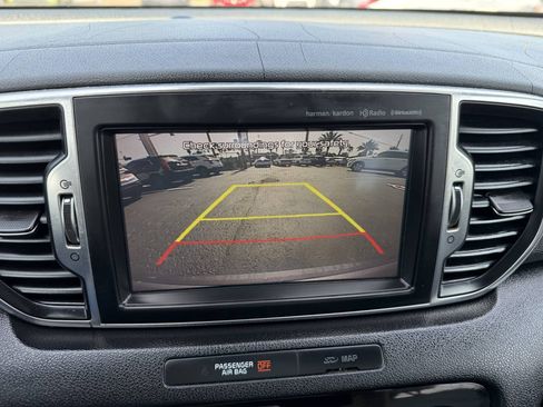 Used 2017 Kia Sportage SX FWD image 13