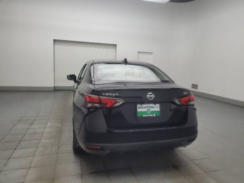 Used 2020 Nissan Versa SV FWD image 6