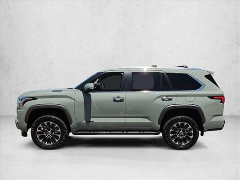 Used 2024 Toyota Sequoia Limited AWD/4WD image 10