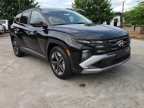 Used 2025 Hyundai Tucson SEL FWD image 4