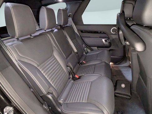 New 2026 Land Rover Discovery S AWD/4WD image 29