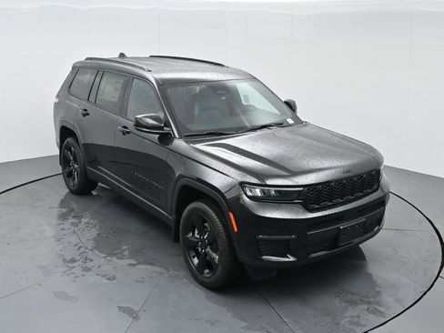 New 2025 Jeep Grand Cherokee L Limited w/ Black Appearance Package image 59