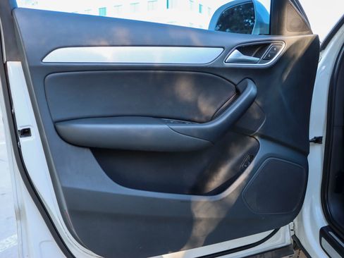 Used 2018 Audi Q3 2.0T Premium image 16