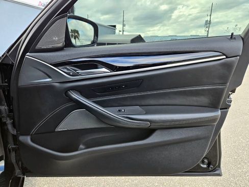 Used 2017 BMW 540i xDrive image 49