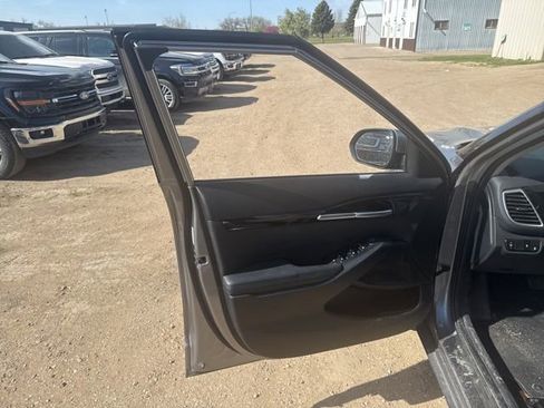 Used 2024 Kia Seltos S AWD/4WD image 9