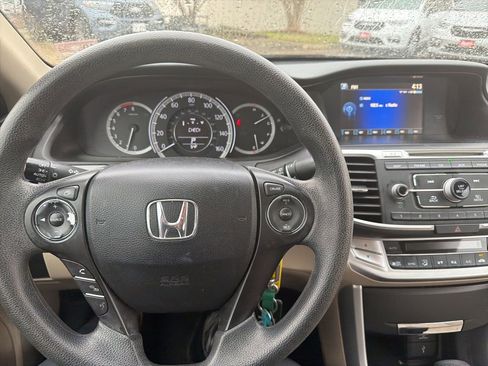 Used 2013 Honda Accord LX image 16