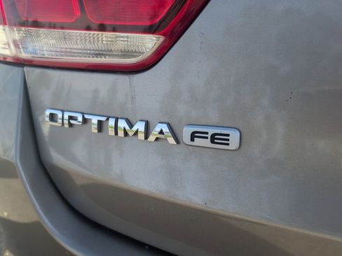 Used 2016 Kia Optima LX w/ LX Convenience Package image 11