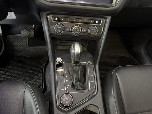 Used 2021 Volkswagen Tiguan S AWD/4WD image 18