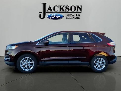 Certified 2023 Ford Edge SEL w/ Convenience Package AWD/4WD image 2