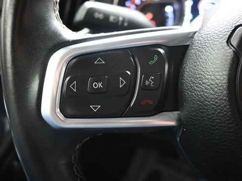 Used 2020 Jeep Gladiator Overland AWD/4WD image 28