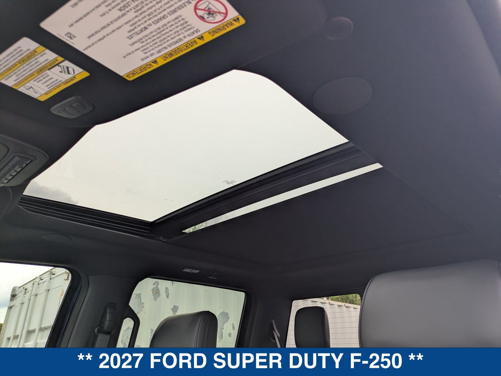 New 2027 Ford F250 Platinum w/ Tremor Off-Road Package AWD/4WD image 25