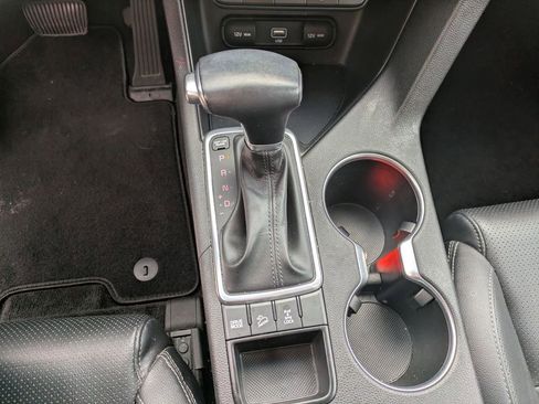 Used 2021 Kia Sportage EX image 18