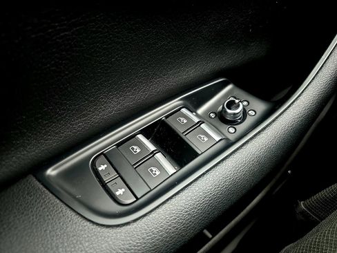 Used 2019 Audi Q7 3.0T Premium Plus image 9