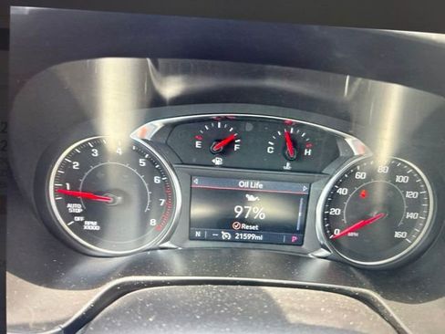 Used 2025 Chevrolet Blazer LT FWD image 5