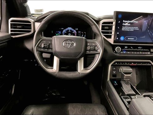 Used 2025 Toyota Tundra Limited AWD/4WD image 6
