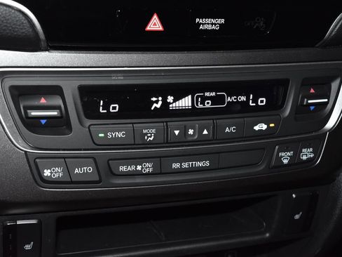 Used 2023 Honda Passport EX-L image 14