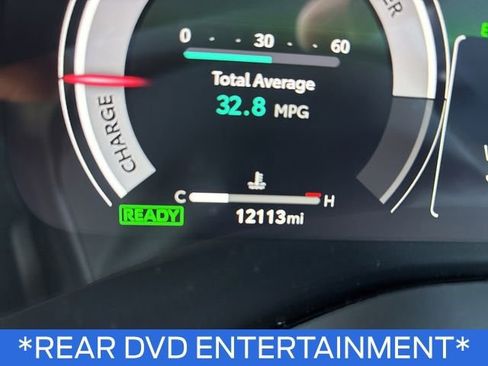 Used 2025 Toyota Sienna Platinum image 22