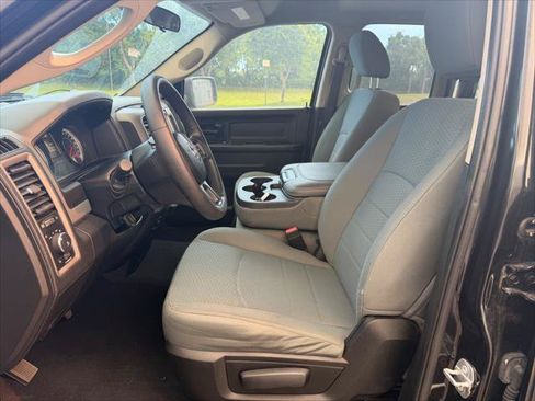 Used 2017 RAM 1500 Express AWD/4WD image 20