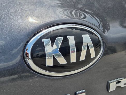 Used 2021 Kia Telluride EX w/ EX Premium Package FWD image 15