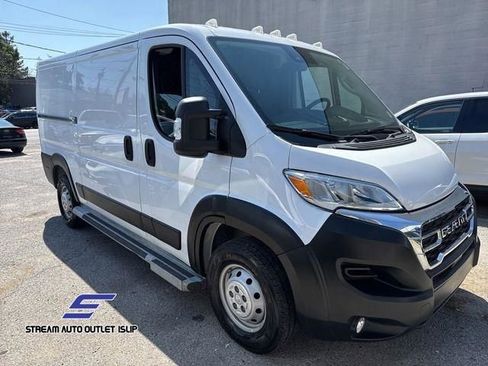 Used 2023 RAM ProMaster 2500 image 10