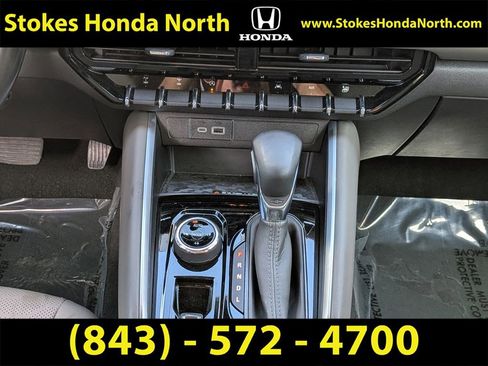 Used 2024 Chevrolet Colorado ZR2 w/ ZR2 Convenience Package III AWD/4WD image 20