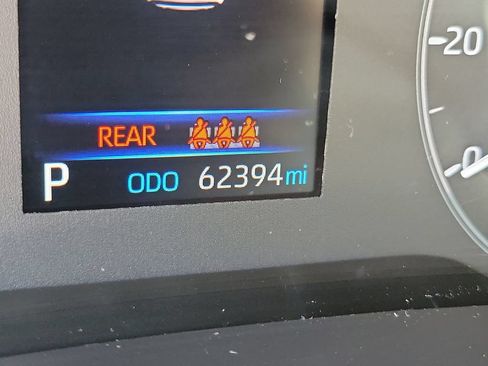 Used 2024 Toyota Corolla LE FWD image 30