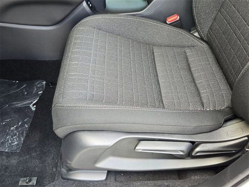 New 2026 Honda HR-V LX image 15