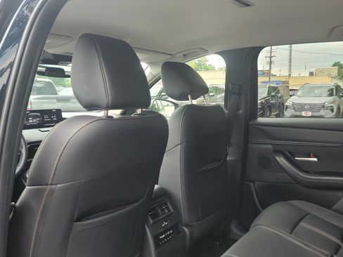 Used 2025 MAZDA CX-90 3.3 Turbo w/ Select Package AWD/4WD image 15
