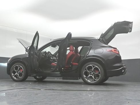 New 2025 Alfa Romeo Stelvio Sprint w/ Veloce Package image 55