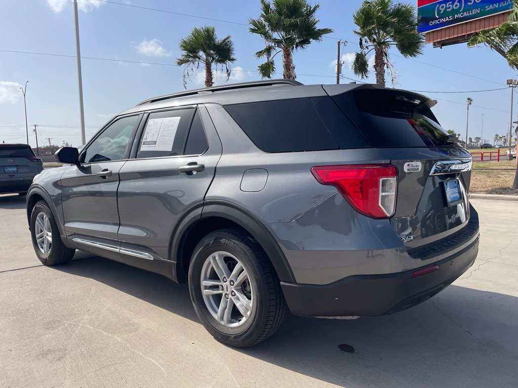 Used 2024 Ford Explorer XLT RWD image 6