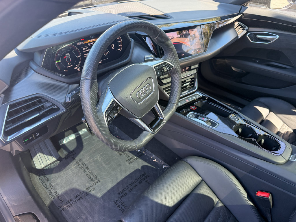 Used 2022 Audi e-tron GT Prestige w/ Prestige Package AWD/4WD image 10
