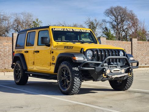 Used 2021 Jeep Wrangler Unlimited Sport image 4