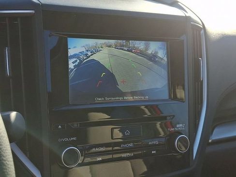 Used 2023 Subaru Forester Premium image 18